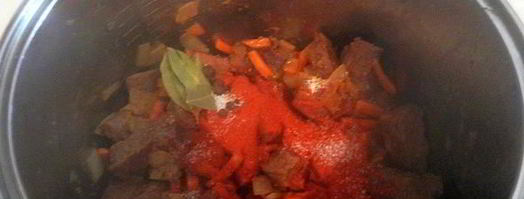 гуляш без томатной пасты в мультиварке. Шаг 8