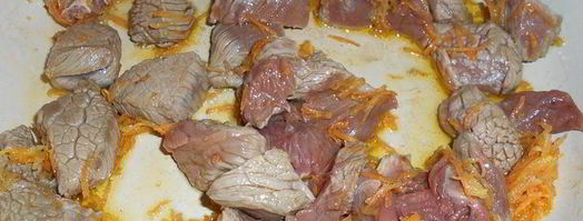 гуляш из говядины с тыквой. Шаг 3