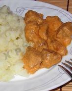 Гуляш из свинины в мультиварке