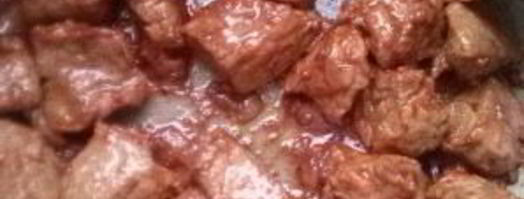 гуляш по-венгерски с клецками. Шаг 3