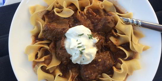 Гуляш с мясом