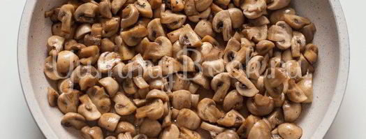 гуляш в мультиварке. Шаг 5