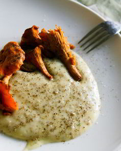 Картофельное пюре с лисичками