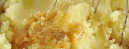 картофельное пюре с печеным чесноком и петрушкой. Шаг 7