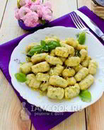 Картофельные ньокки с базиликом