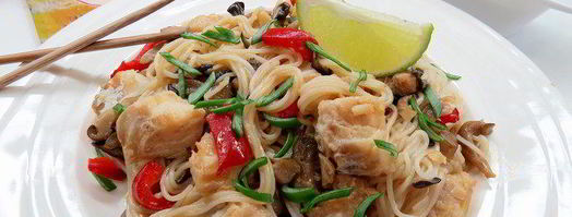 китайская рисовая лапша с имбирной рыбой. Шаг 14