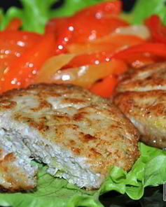 Куриные котлеты с кабачком