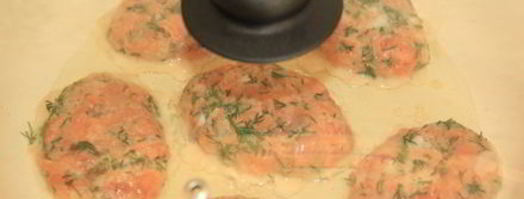 рубленные котлеты из горбуши. Шаг 11