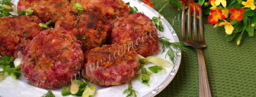 рыбные котлеты из консервов. Шаг 8