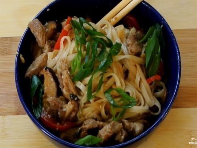 Рецепт лапши удон со свининой и овощами