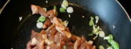 лапша удон со свининой и овощами. Шаг 3