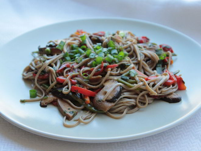 Рецепт летней лапши соба stir-fry