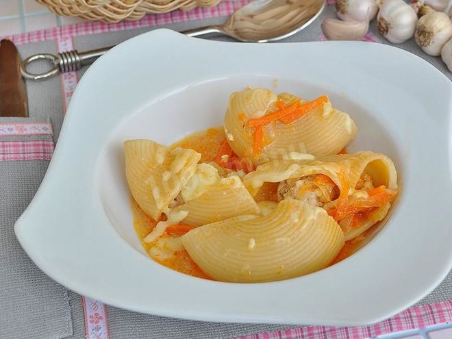Рецепт фаршированных макарон на сковороде