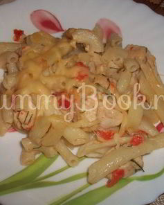 Макароны в сметанном соусе с сыром