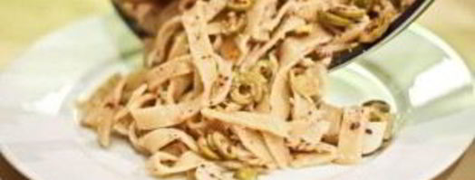 паста с фисташками и оливками. Шаг 7