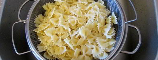 паста с курицей, грибами и овощным соусом. Шаг 12