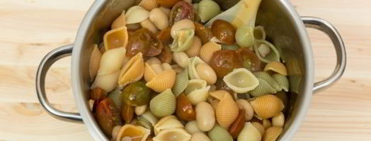 паста с помидорами и фасолью. Шаг 16