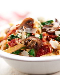 Паста с шампиньонами и томатами