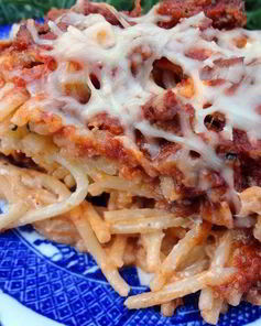 Спагетти с фаршем и сыром