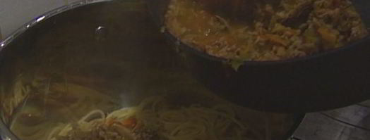 спагетти с телятиной и сельдереем. Шаг 12