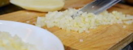 манты с фаршем и картошкой. Шаг 3