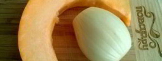 манты с тыквой и мясом в мультиварке. Шаг 5