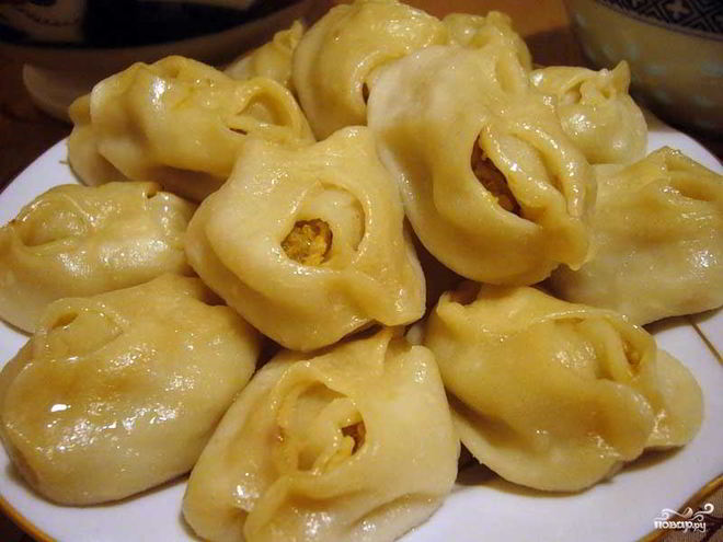 Рецепт мантов со свининой и тыквой