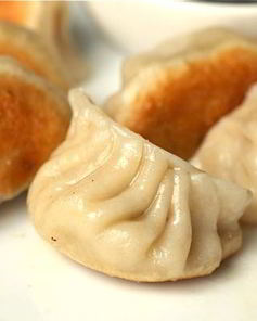 Манты со свининой