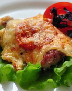 Говядина по-французски с помидорами