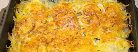 мясо по-французски классически в духовке с картошкой. Шаг 19