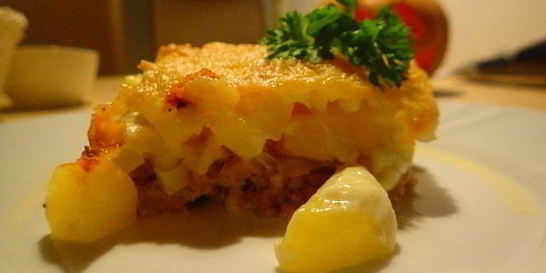 Мясо по-французски с черносливом