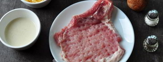 мясо по-французски с грибами и помидорами. Шаг 4