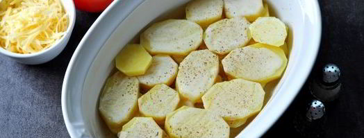 мясо по-французски с грибами и помидорами. Шаг 6