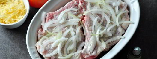 мясо по-французски с грибами и помидорами. Шаг 9