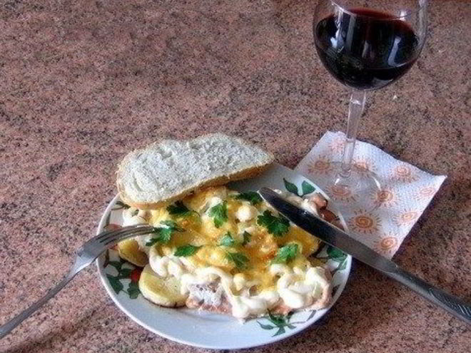 Рецепт мяса по-французски с картофелем и помидорами