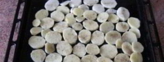 мясо по-французски с картофелем и помидорами. Шаг 4