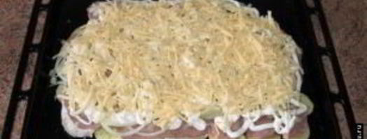 мясо по-французски с картофелем и помидорами. Шаг 5