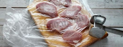 мясо по-французски с сыром и помидорами в духовке. Шаг 3