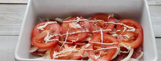 мясо по-французски с сыром и помидорами в духовке. Шаг 8