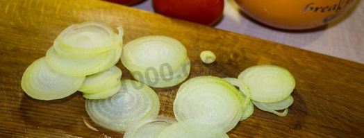 мясо свинины по-французски с помидорами картошкой сыром. Шаг 15