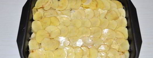 запеченный картофель с луком по-французски. Шаг 4