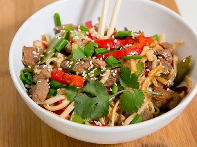 Рецепт ароматной говядины с лапшой