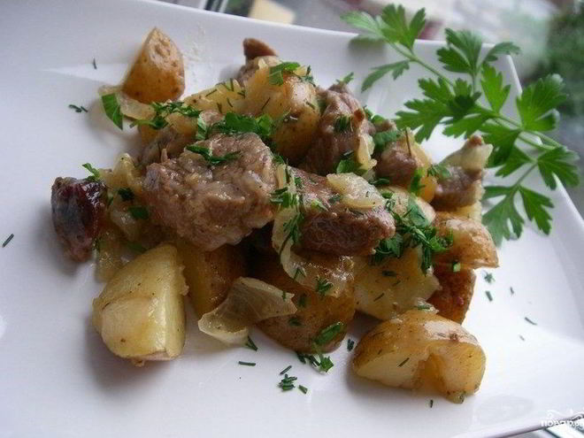 Рецепт баранины с картошкой в рукаве