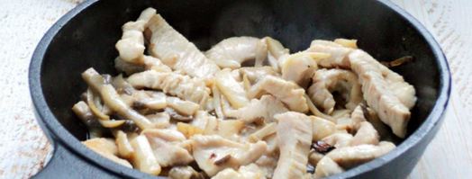 бефстроганов с кроликом и шампиньонами. Шаг 5