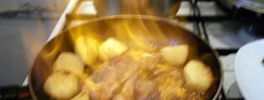 фаршированная говядина фламбе с овощами. Шаг 9