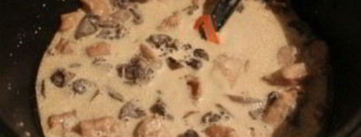 куриная грудка с шампиньонами в сливках. Шаг 16