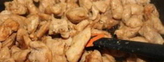 куриная грудка с шампиньонами в сливках. Шаг 10