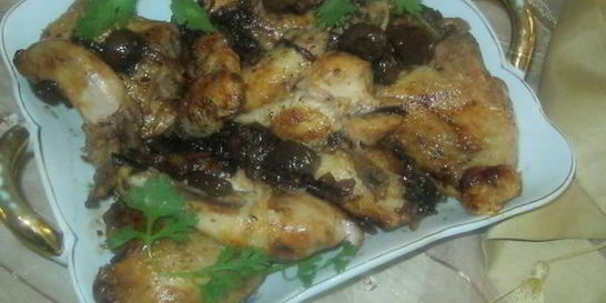 Курица с каштанами