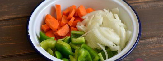 мясо с овощами в мультиварке. Шаг 4