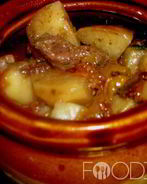 Мясо в горшочке